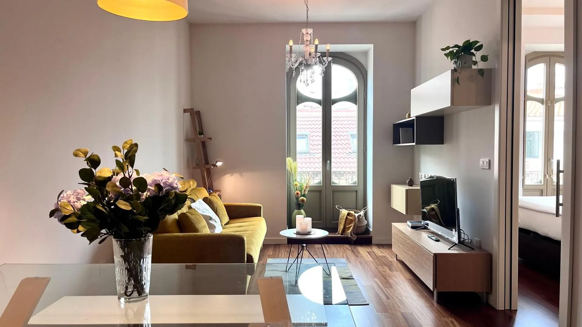 Homely Malaga Felix Saenz Deluxe 0*,